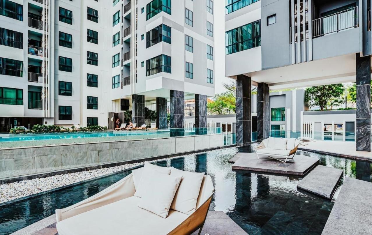 Great Location With Infinity Pool - Central Pattayaアパートメント エクステリア 写真