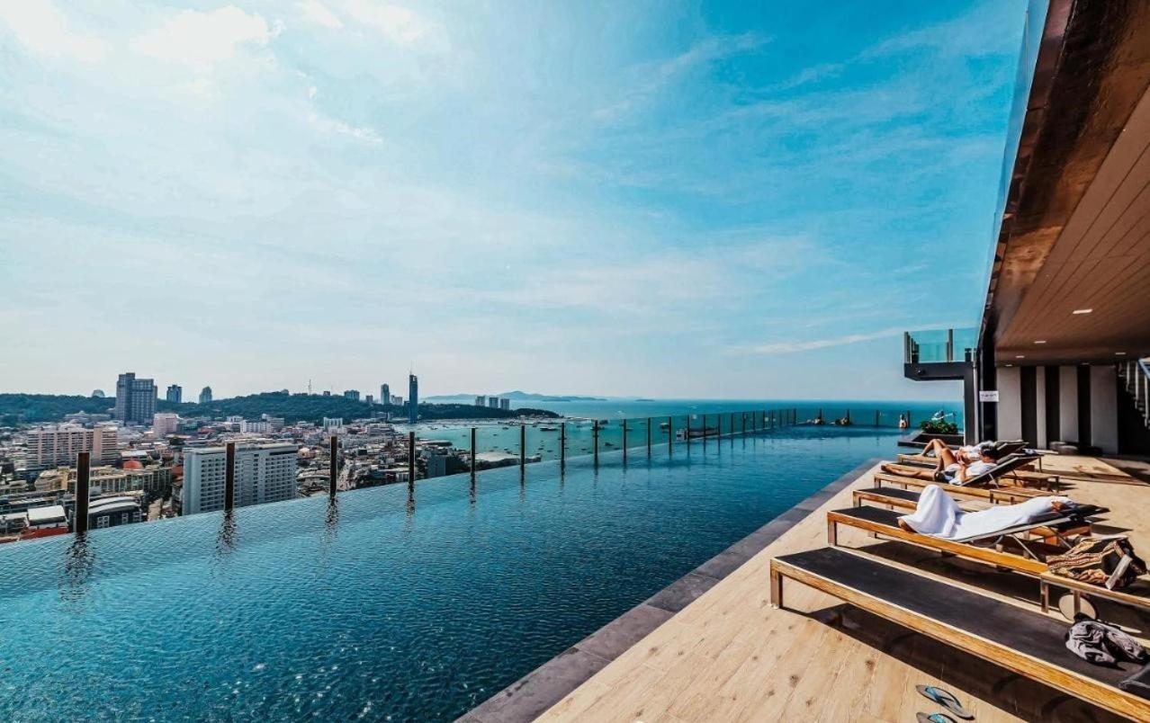 Great Location With Infinity Pool - Central Pattayaアパートメント エクステリア 写真