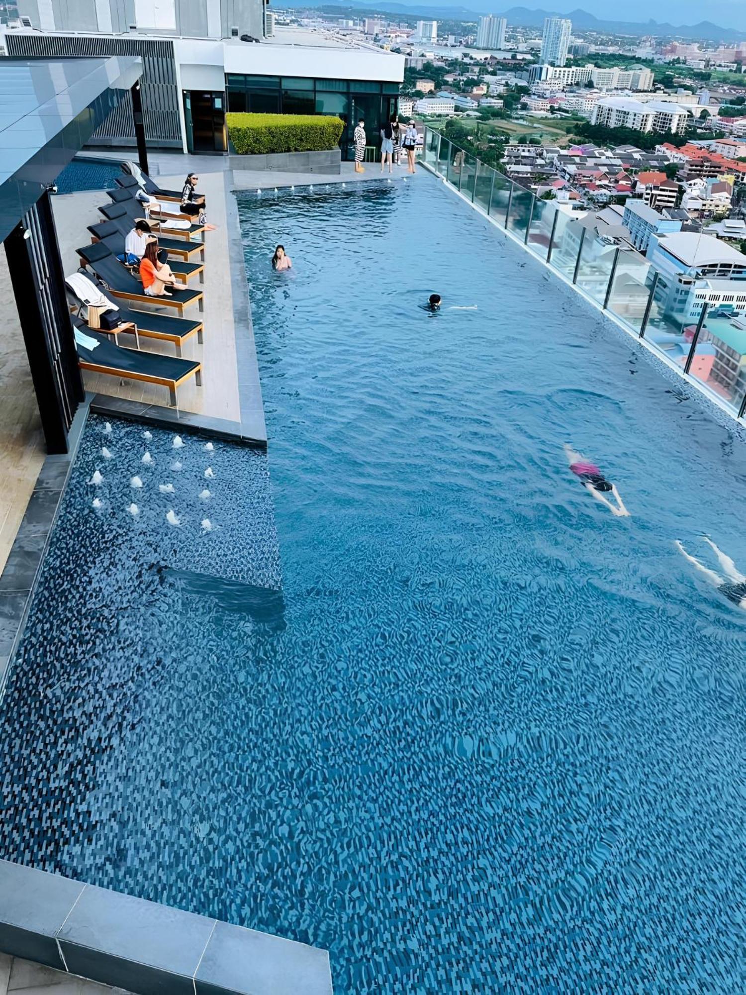 Great Location With Infinity Pool - Central Pattayaアパートメント エクステリア 写真